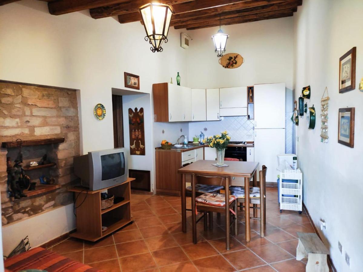 A Casa Di Peppino Villa Greco Tyndaris Exteriör bild
