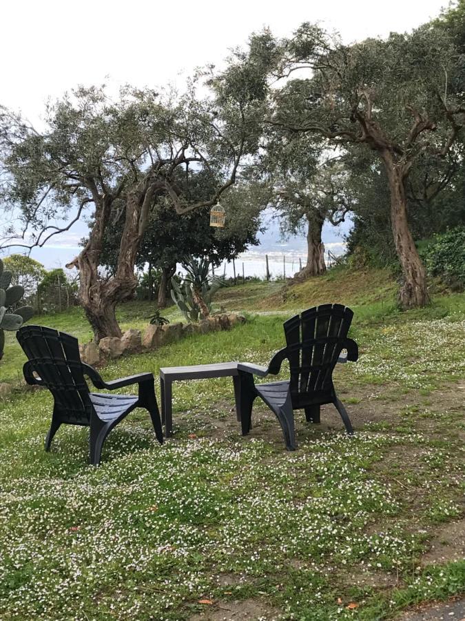 A Casa Di Peppino Villa Greco Tyndaris Exteriör bild
