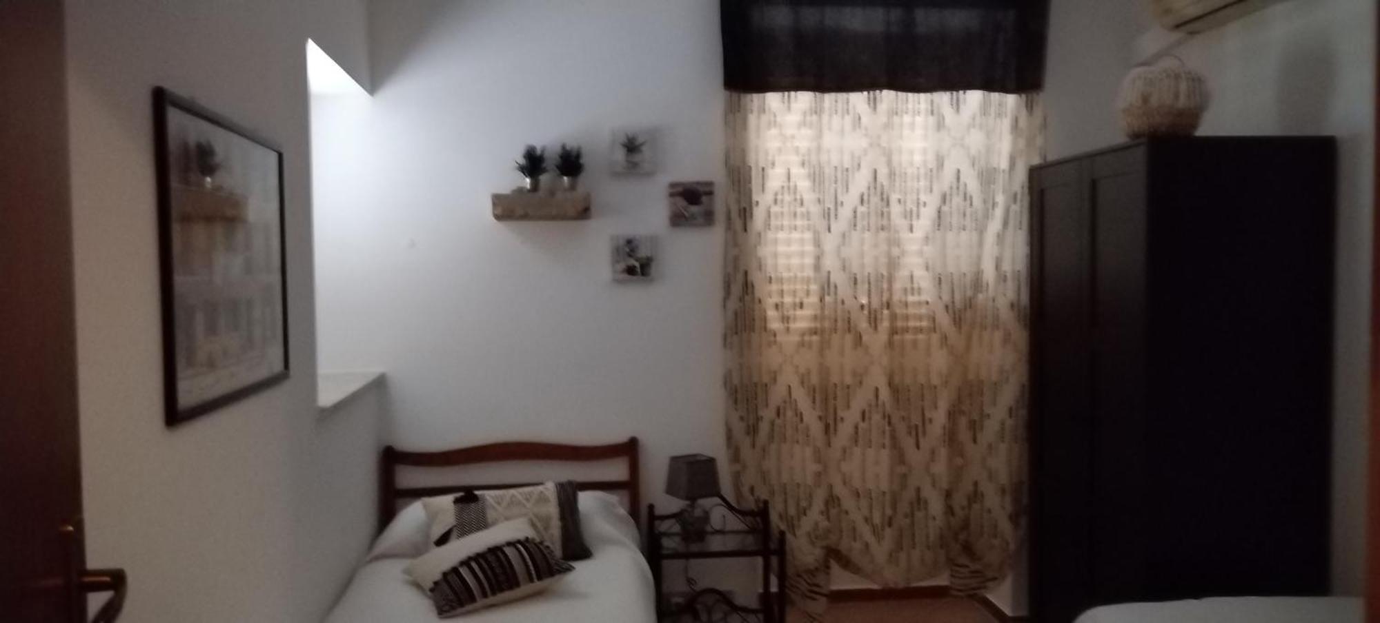 A Casa Di Peppino Villa Greco Tyndaris Exteriör bild